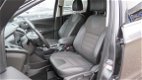 Ford Kuga - 1.6 Titanium Navigatie, Trekhaak, Park Pack, Winter Pack - 1 - Thumbnail