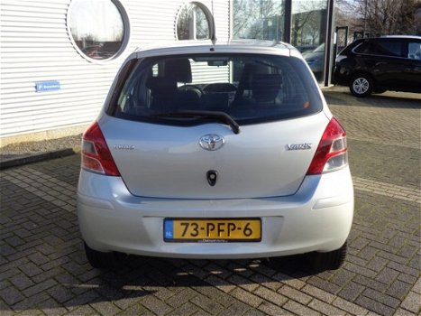 Toyota Yaris - 1.3 VVTi Aspiration Automaat Weinig kilometers - 1