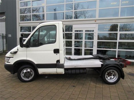 Iveco Daily - 35C14T HPI BE Trekker Sattelzug - 1