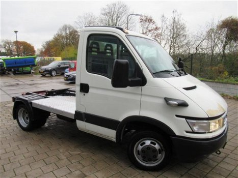 Iveco Daily - 35C14T HPI BE Trekker Sattelzug - 1