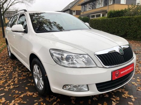 Skoda Octavia Combi - 1.8 TSI, AUTOMAAT, TREKHAAK, CRUISE CONTROL, PDC, ETC - 1