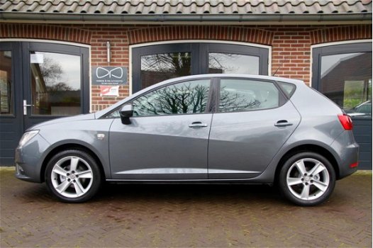 Seat Ibiza - 1.2 TSI Style | AUTOMAAT | XENON | DEALERONDERHOUDEN - 1