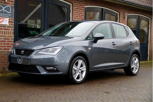 Seat Ibiza - 1.2 TSI Style | AUTOMAAT | XENON | DEALERONDERHOUDEN - 1