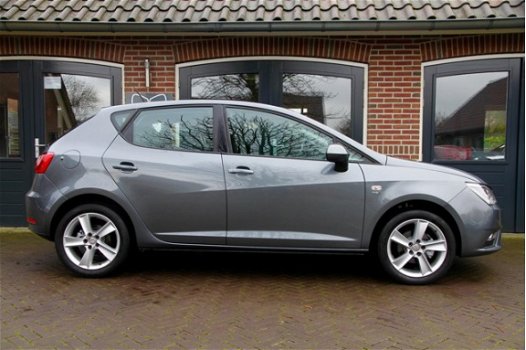 Seat Ibiza - 1.2 TSI Style | AUTOMAAT | XENON | DEALERONDERHOUDEN - 1