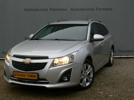 Chevrolet Cruze - Combi 1.4Turbo 140PK - 2013 - 98DKM - full options - 1