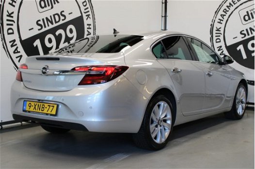 Opel Insignia - 1.4 T EcoFLEX Cosmo XENON NAVIGATIE CAMERA 18 INCH SPORTSTOELEN - 1