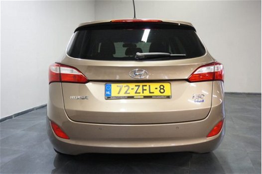 Hyundai i30 Wagon - 1.6 GDI i-Motion - 1