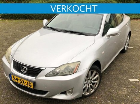 Lexus IS - IS220D - 1