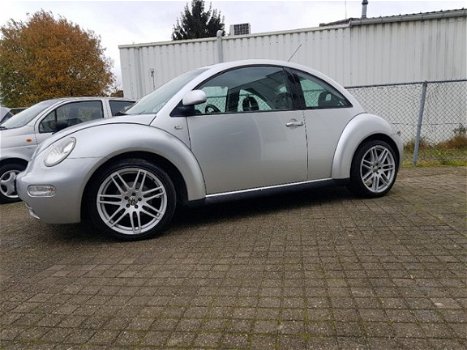 Volkswagen New Beetle - 2.0 Highline VOLLEDIG UITGEVOERD INCL. NIEUWE APK - 1