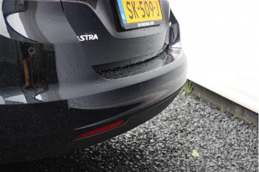 Opel Astra Sports Tourer - 1.4 T. 150 pk Online Edition Navi / Climate Control / AGR-comfortstoel / - 1