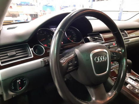 Audi A8 - 6.0 quattro W12 Quattro/Youngtimer/Solar/Bose - 1