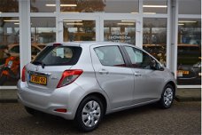 Toyota Yaris - 1.3 100PK VVT-i Dynamic 5-Deurs | Navi | Airco | Camera |