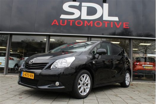 Toyota Verso - 1.8 VVT-i Business Titanium 7p. // NAVI // PANO // CAMERA - 1