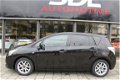 Toyota Verso - 1.8 VVT-i Business Titanium 7p. // NAVI // PANO // CAMERA - 1 - Thumbnail