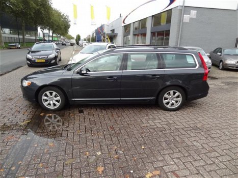 Volvo V70 - 1.6D DRIVe Summum Scherm in de hoofdsteunen - 1