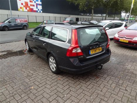 Volvo V70 - 1.6D DRIVe Summum Scherm in de hoofdsteunen - 1