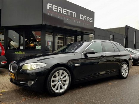 BMW 5-serie Touring - 525 XD X-DRIVE AUTOM HIGH EXECUTIVE PANODAK LEDER NAVI CAMERA XENON LMV PDC - 1