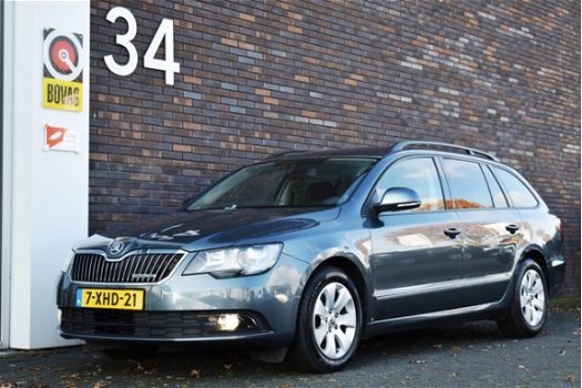 Skoda Superb Combi - 1.6 TDI 110pk ECC LMV NAVIGATIE XENON PDC - 1