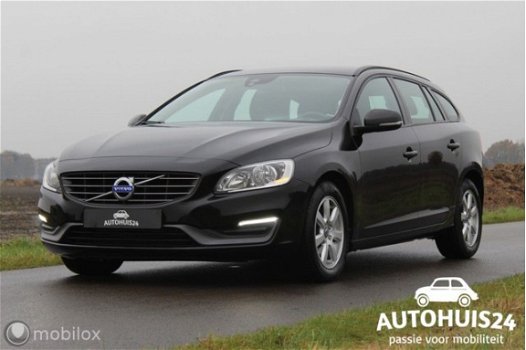 Volvo V60 - D3 5-cil Kinetic (bj2014) RIJKLAAR GELEVERD - 1