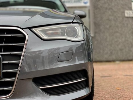 Audi A3 Sportback - 1.6 TDI Attr. PL+ Automaat Dealer onderh ouden NAP - 1