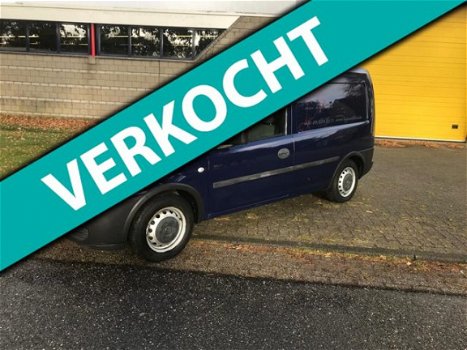 Opel Combo - 1.4-16V 500 kg. GEZOCHT GEVRAAGD ALLE VIVARO MOVANO COMBO - 1