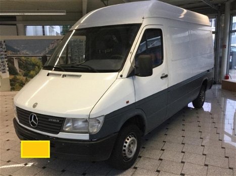 Mercedes-Benz Sprinter - 310 D lang - 1