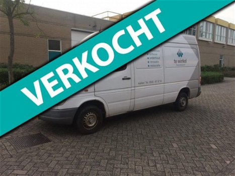 Mercedes-Benz Sprinter - 208 D lang - 1