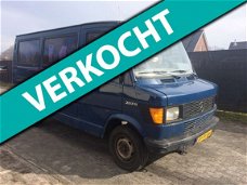 Mercedes-Benz Bus-uitvoering - 207 D kort