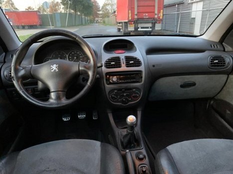 Peugeot 206 - GTI 2.0-16V - 1