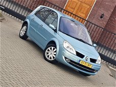 Renault Scénic - 1.6-16V Privilège Luxe / Navi / Airco / 6Bak / NAP / Nieuwe Apk