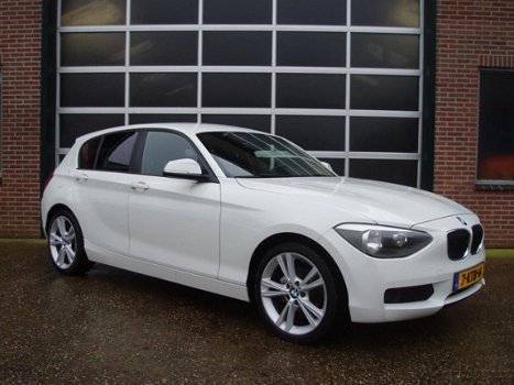 BMW 1-serie - 118d M-Sport pakket, lm-velgen 18 inch, parkeer sens., etc. Nette auto - 1