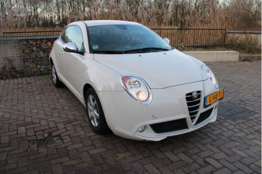 Alfa Romeo MiTo - 0.9 TwinAir 85 Distinctive - 1