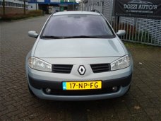 Renault Mégane Grand Tour - 1.4-16V Dynamique Comfort