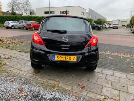 Opel Corsa - 1.2-16V Business | LEUKE AUTO | AIRCO | CRUISE CONTROL | LM VELGEN - 1