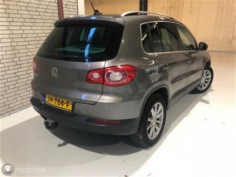 Volkswagen Tiguan - 2.0 TDI Sport&Style 4Motion NAVI Pano DSG - 1