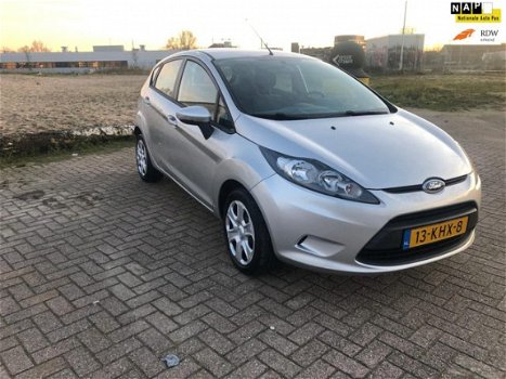 Ford Fiesta - 1.25 Limited Airco, Nieuwe APK. Grote beurt.lag km stand - 1