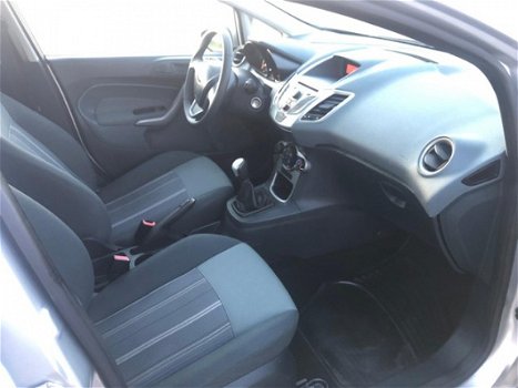 Ford Fiesta - 1.25 Limited Airco, Nieuwe APK. Grote beurt.lag km stand - 1