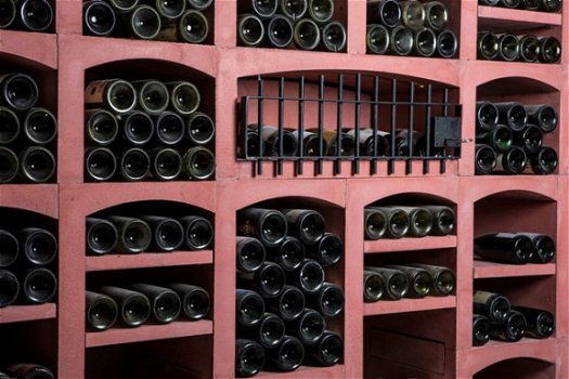 Vinicase stenen wijnrek, capaciteit 250 tot 10.000 flessen - 3