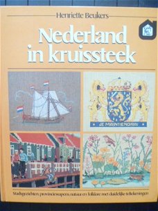 Nederland in kruissteek - Henriette Beukers - gebonden