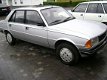 Peugeot 305 berline benzine met 72600km van 1ste eigenaar - 2 - Thumbnail