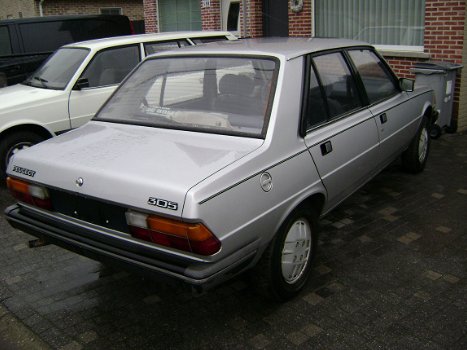 Peugeot 305 berline benzine met 72600km van 1ste eigenaar - 5