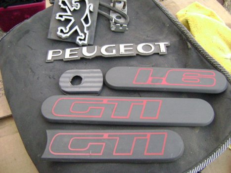 Peugeot 205 onderdelen gti 1.6 en 1.1 benzine 5 deurs - 3