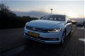 Volkswagen Passat Variant - 2.0 TDI 150PK DSG6 AUTOMAAT COMFORTLINE PERF.STAAT XENON/LED STOELVERW. - 1 - Thumbnail