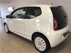 Volkswagen Up! - 1.0 White Up High Up AIRCO NAVI BLUETOOTH CARKIT STOELVERW ELEK RAMEN CENT VERGR PR