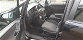 Opel Zafira - 2.2-16V Elegance Navigator Airco sport uitvoering - 1 - Thumbnail