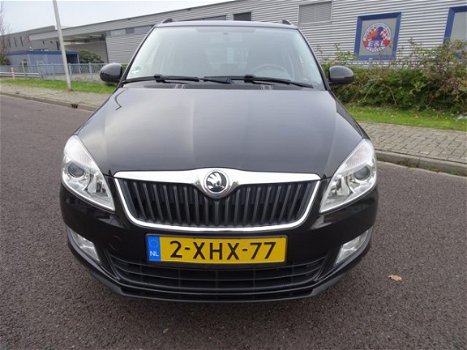 Skoda Fabia Combi - 1.2 TSI Drive / Navi / Cruise / Climate - 1