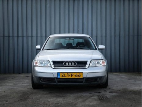 Audi A6 - 1.8 5V, Turbo Advance, Airco, Trekhaak, NL-Auto - 1