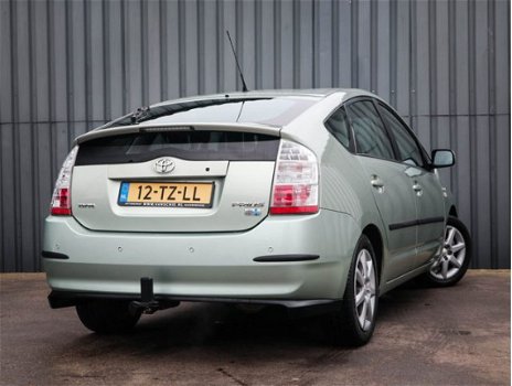 Toyota Prius - 1.5 VVT-i, Business Edition, Leer, Navi, PDc V+A, Trekhaak, NL-Auto - 1