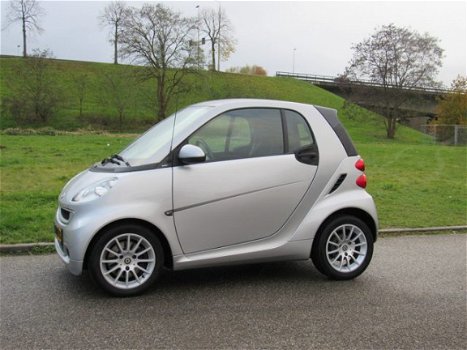 Smart Fortwo coupé - 1.0 mhd Passion Panoramadak / Airco - 1