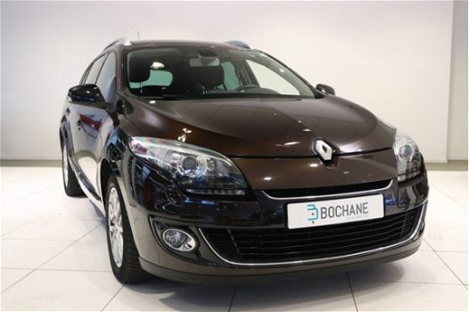 Renault Mégane Estate - 1.5 dCi 110PK Bose | Clima | Navi | Pan. Dak | Xenon | Cruise | Bluetooth | - 1